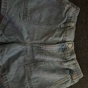 Like new XL kids old Navy jean shorts